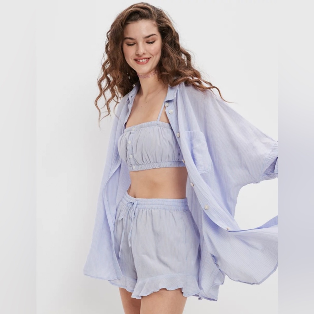 NWOT AE Ruffle Short in Classic Lilac